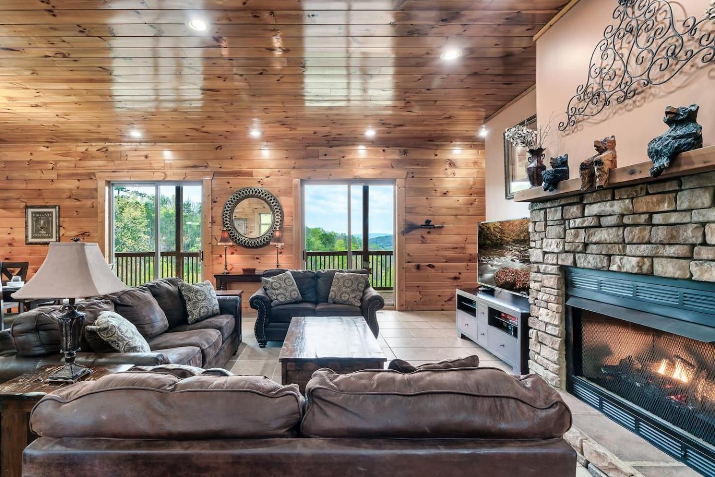Top Mtn Views, Hottub, Games, 4 Suites, Pets Sevierville Exterior foto
