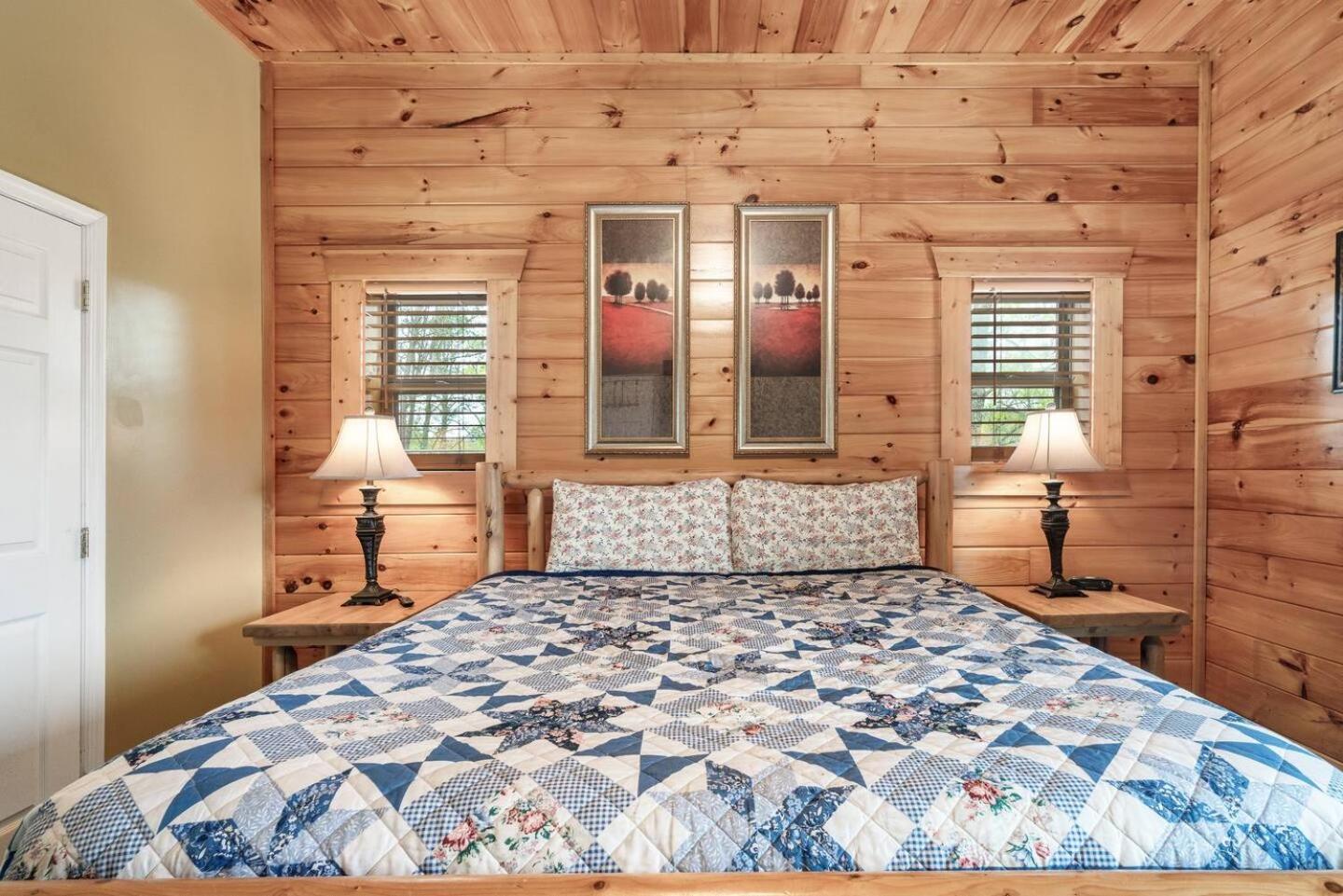 Top Mtn Views, Hottub, Games, 4 Suites, Pets Sevierville Exterior foto
