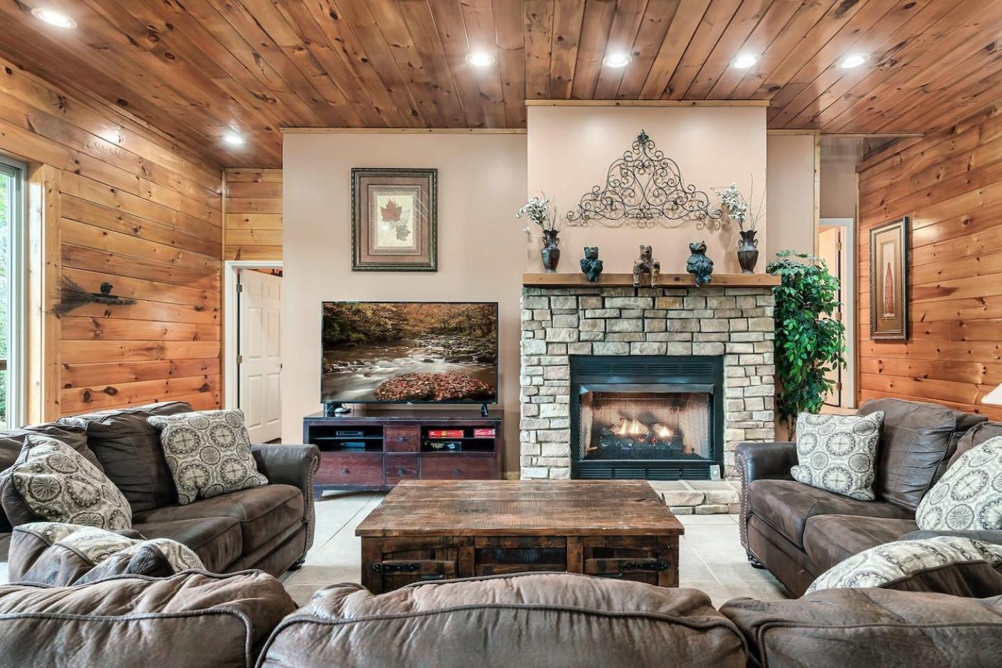 Top Mtn Views, Hottub, Games, 4 Suites, Pets Sevierville Exterior foto