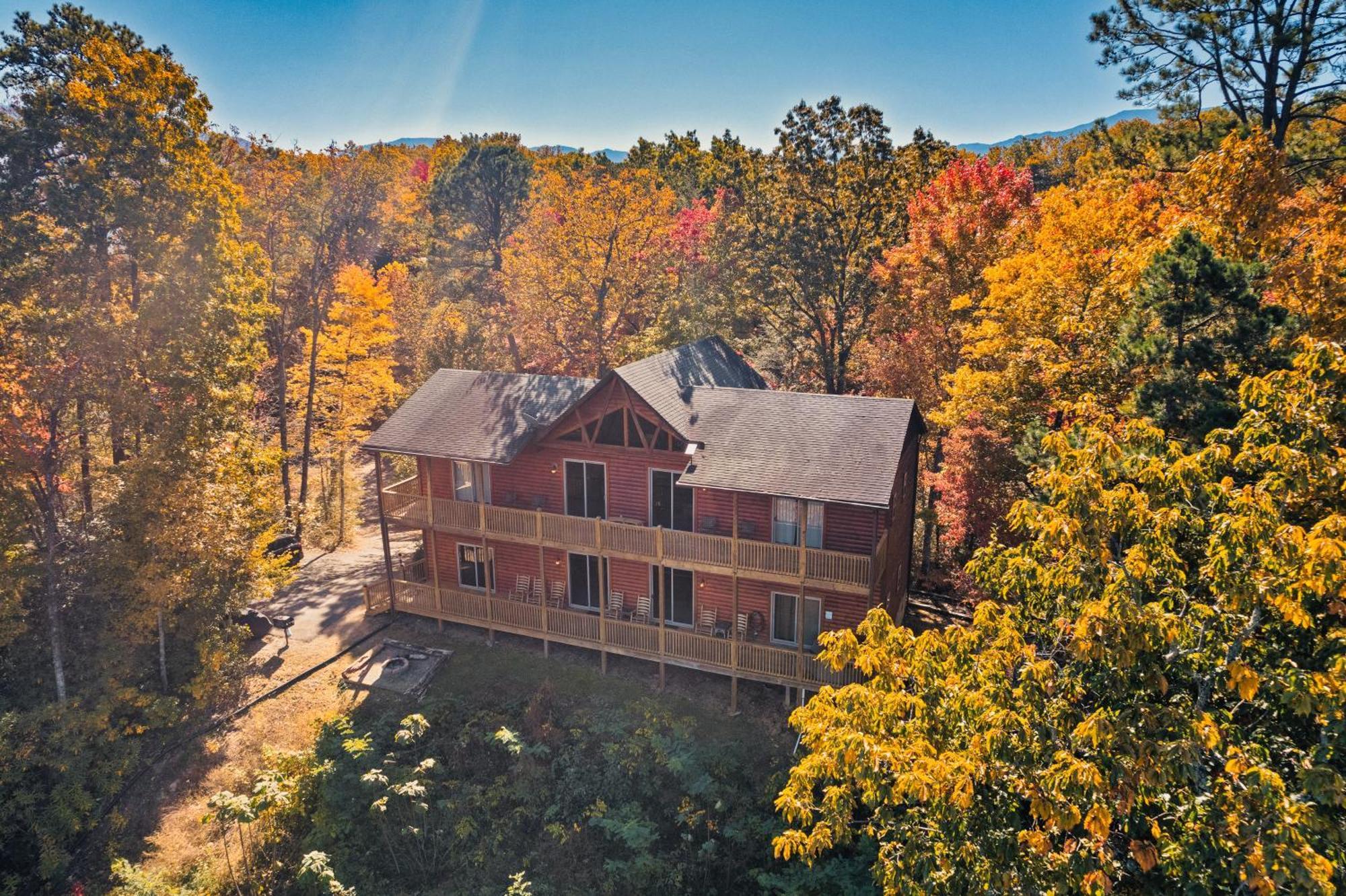 Top Mtn Views, Hottub, Games, 4 Suites, Pets Sevierville Exterior foto