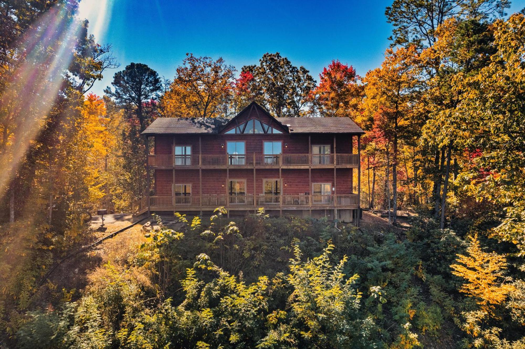 Top Mtn Views, Hottub, Games, 4 Suites, Pets Sevierville Exterior foto